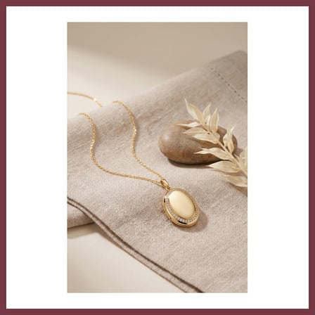 SHNSTORE Pirinç Gold Renk Kapaklı Fotoğraf Koyulabilir Model Kadın Kolye SHN0720