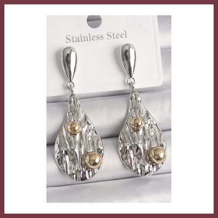 SHNSTORE Pirinç Gümüş Renk Sallantı Damla Model Gold Topçuk Detay Kadın Küpe SHN0720