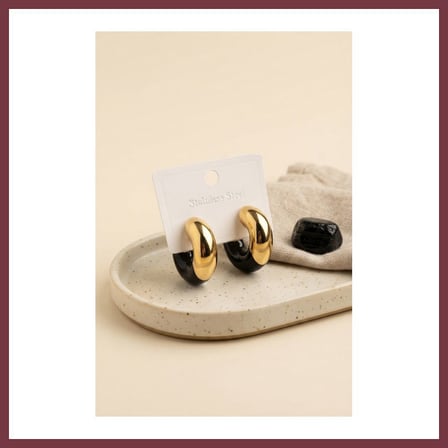 SHNSTORE 316L Çelik Gold Renk Siyah Halka Model Kadın Küpe SHN0720