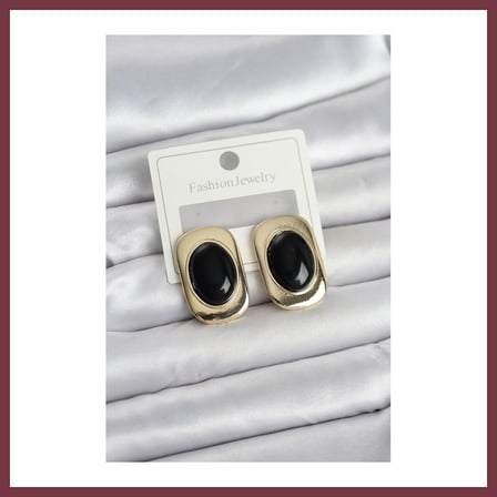 SHNSTORE Siyah Renk Kare Model Vintage Kadın Küpe SHN0720