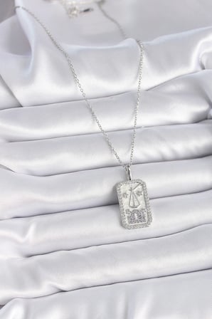 SHNSTORE 316L Çelik Gümüş Renk Terazi Burcu Zirkon Taşlı Kadın Kolye SHN0720