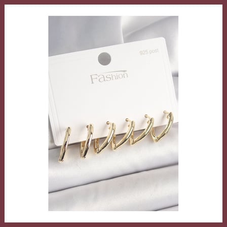 SHNSTORE 925 Ayar Gümüş Çivi Pirinç Gold Renk Üçgen Model Kadın Küpe Seti SHN0720