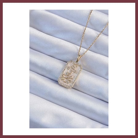 SHNSTORE 316L Çelik Zincir Gold Renk Zirkon Taşlı Çerçeveli Tarot Kolye SHN0720