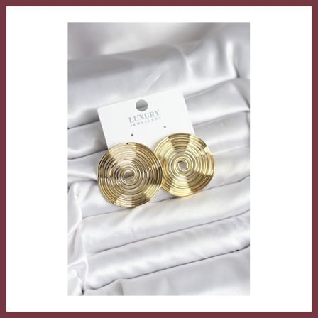 SHNSTORE Pirinç Gold Renk Circle Model Kadın Küpe SHN0720