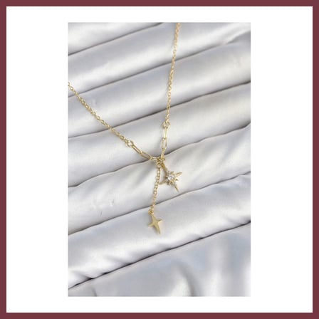 SHNSTORE Pirinç Gold Renk Zirkon Taşlı Minimal Sallantılı Kutup Yıldızı Model Kadın Kolye SHN0720