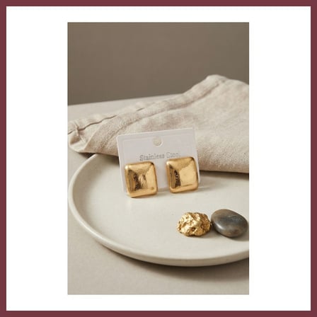 SHNSTORE 316L Çelik Gold Renk Kare Bombe Model Küpe SHN0720