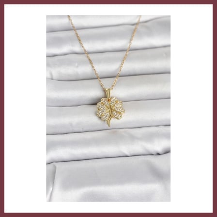 SHNSTORE 316L Çelik Gold Renk Açılabilir Yonca Model Zirkon Taşlı Kadın Kolye SHN0720