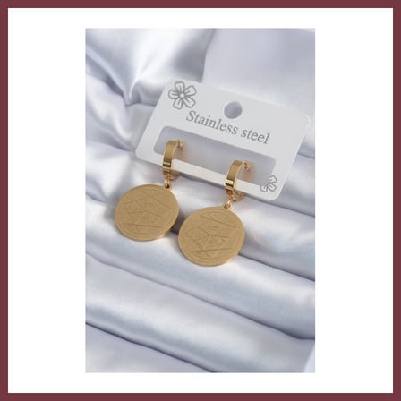SHNSTORE 316L Çelik Gold Renk Pentagram Yıldızı İşleme Model Kadın Küpe SHN0720