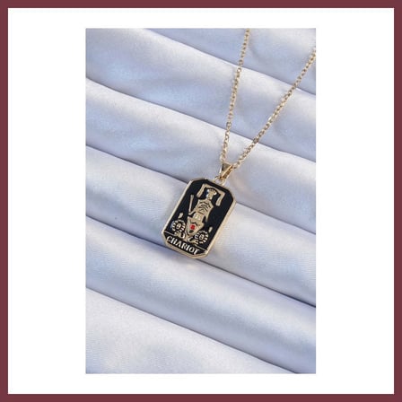 SHNSTORE 316L Çelik Zincir Gold Renk Siyah Mineli Tarot Kolye SHN0720