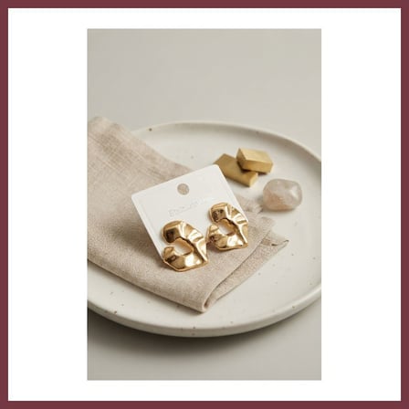 SHNSTORE 316L Çelik Gold Renk Organik Dokulu Asimetrik Tasarım Damla Model Küpe SHN0720