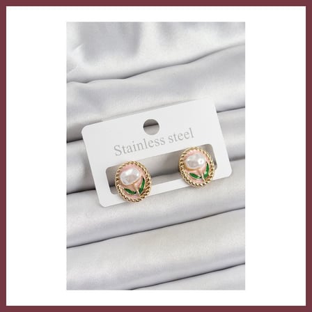 SHNSTORE Pirinç Pembe Mineli Lale Figürlü Sanatsal Portre Model Gold Renk Kadın Küpe SHN0720