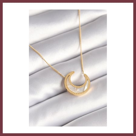SHNSTORE 316L Çelik Gold Renk Beyaz Sedefli Hilal Model Kadın Kolye SHN0720