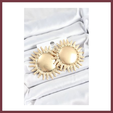 SHNSTORE Pirinç Güneş Model Gold Renk Kadın Küpe SHN0720