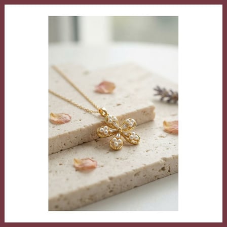 SHNSTORE 316L Çelik Zincir Gold Renk Çiçek Model Kadın Kolye SHN0720