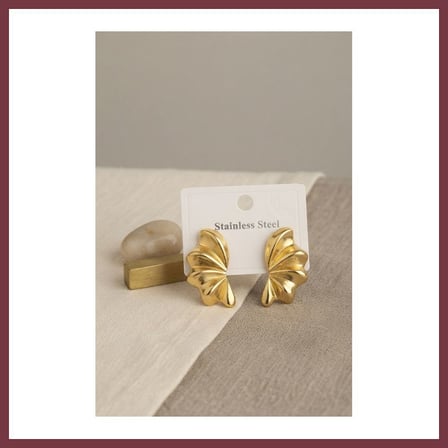 SHNSTORE 316L Çelik Gold Renk Vintage 3D Dalgalı Model Küpe SHN0720
