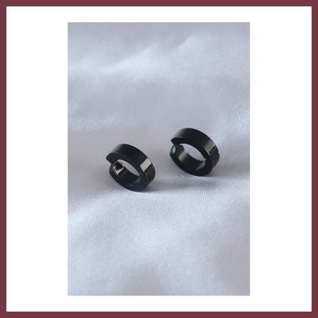 SHNSTORE Çelik Siyah Renk Sıkıştırmalı Erkek Küpe SHN0720