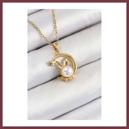 SHNSTORE 316L Çelik İnci Detaylı Hilal Tavşan Model Gold Renk Kadın Kolye SHN0720