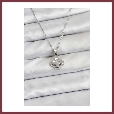 SHNSTORE 316L Çelik Zincir Gümüş Renk Zirkon Taşlı Yonca Model Kadın Kolye SHN0720