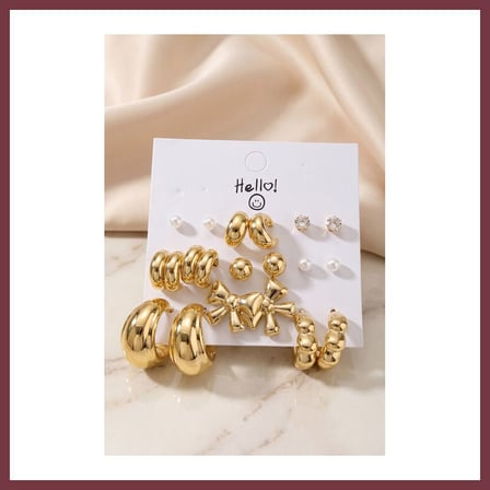 SHNSTORE Gold Renk Metalik Kaplamalı Fiyonk Detaylı CCB 9 Çift Küpe Seti SHN0720