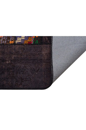 Işçilikteki Detayların Özenle Hazırlandığı Patchwork Halı 160x230 Cm - 6317