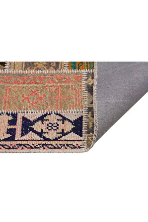 Çekici Renklerle Örülmüş Patchwork Halı 230x160 Cm 6323
