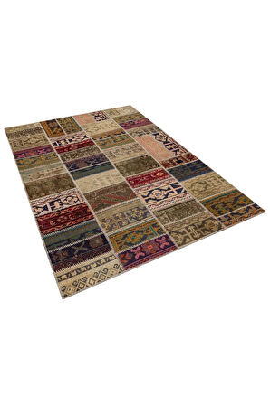Çekici Renklerle Örülmüş Patchwork Halı 230x160 Cm 6323