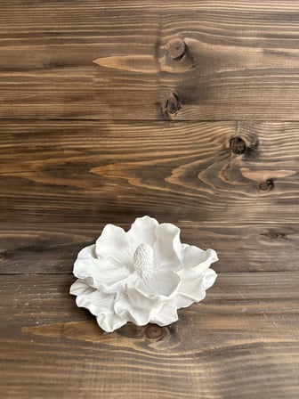 Ham Polyester Lotus Çiçek Obje Küçük