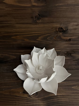 Ham Polyester Lotus Çiçek Obje Orta