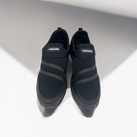 ERKEK GÜNLÜK SİYAH ÜST ŞERİTLİ SNEAKER 