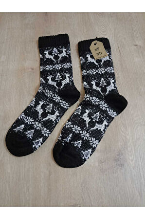BAMBU TERMAL YIKAMALI SOKET YILBAŞI KADİFEMSİ YUMUŞAK DESENLİ ETNİK ÇORAP  ÇORABI SİYAH-BEYAZ