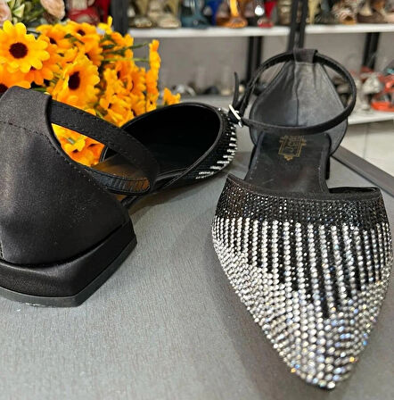 2025 MODEL SİVRİ BURUN DÜZ TABAN EBRULİ RENK GEÇİŞLİ ÇOK RAHAT VE ŞIK ABİYE GÜNLÜK TREND MODEL