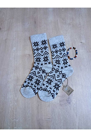 BAMBU TERMAL YIKAMALI SOKET YILBAŞI YUMUŞAK DESENLİ ETNİK ÇORAP  ÇORABI GRİ-SİYAH