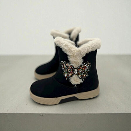 KIZ ÇOCUK KÜRKLÜ KELEBEK DETAYLI SİYAH BOT 