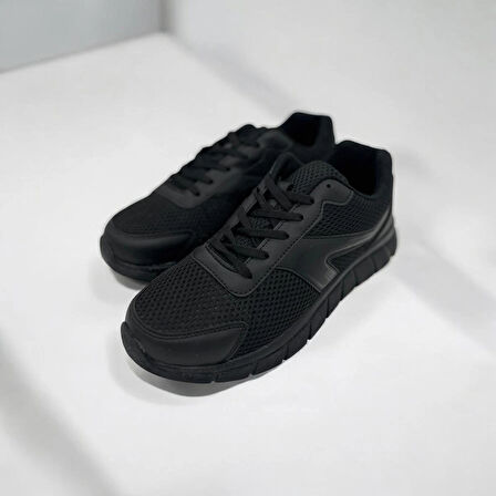 ERKEK SİYAH GÜNLÜK KALIN TABAN SNEAKER 