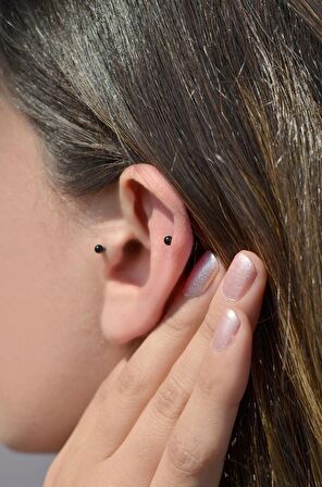 Siyah Çelik Top Piercing 6 mm