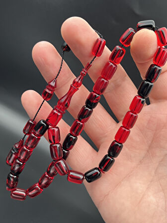 Kırmızı-Siyah Geçişli Sıkma Kehribar Kapsül Kesim Tesbih 33’lü 7x10 mm – SK070230.190425