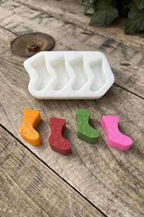 Dilek Çorabı Mini Dörtlü Mum Kalıbı (Silikon) (1 Adet)