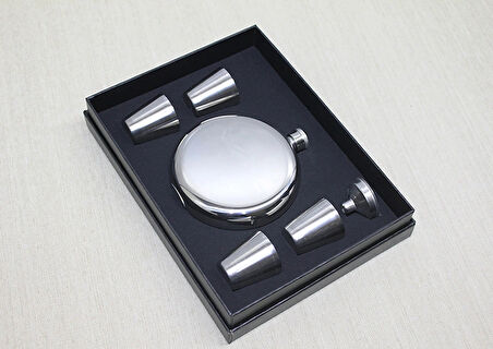 4 Shot Bardaklı Matara Seti Yuvarlak Çelik