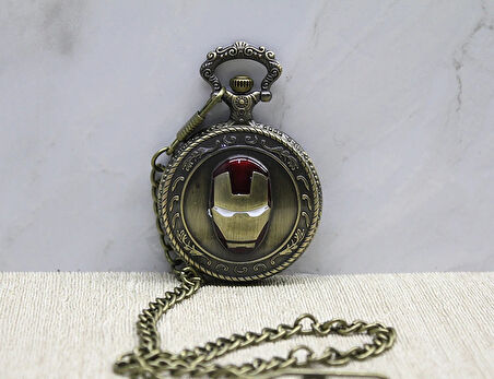 Iron Man Tasarımlı Köstekli Saat