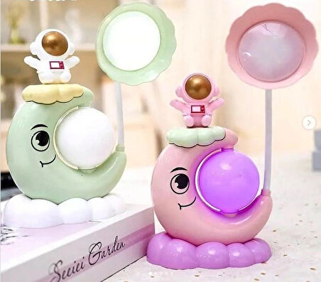 Çocuk Odası Ay Ve Astronot Desenli Gece Lambası