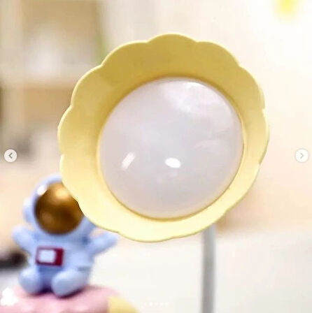 Çocuk Odası Ay Ve Astronot Desenli Gece Lambası