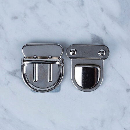 Leyloş Metal Çanta Kilidi Büyük Gümüş