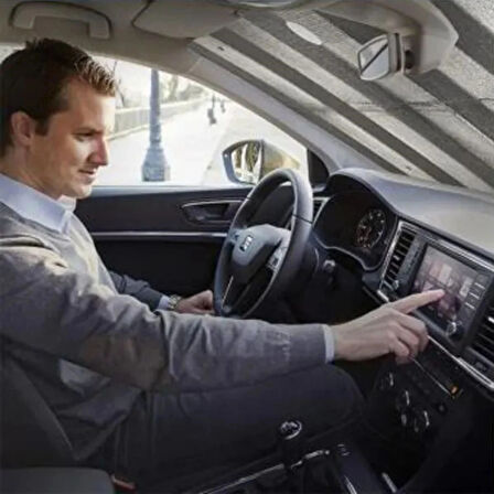 Leyloş 120*55 Cm Ambalajlı Vantuzlu Araç İçi Ön Cam Perdesi Katlanabilir Güneşlik