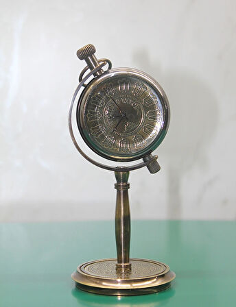 Masa Üstü Pirinç Saat Model 6