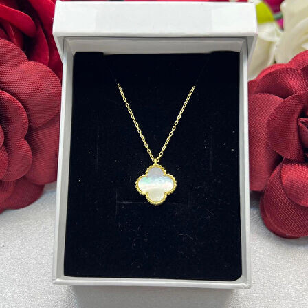 Van Cleef Yonca Beyaz Taşlı Kadın Kolyesi 925 Ayar Gümüş Altın kaplama 12 mm