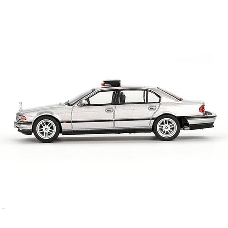 1/64 BMW 750IL ''Tomorrow Never Dies'' Blister Paket