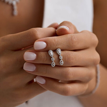 Drop Baguette Beyaz Altın Takı Seti