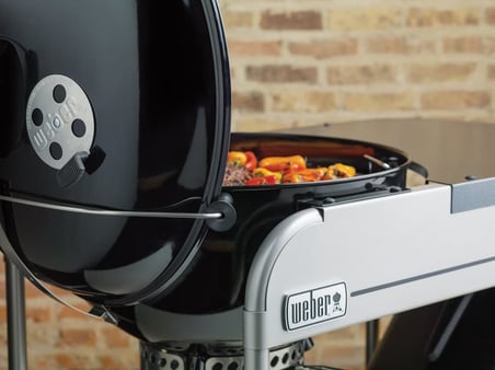 Weber Performans Premium GBS Kömür Barbekü 57 CM 15401004 Barbekü" Kömür, 126x72x102 cm, siyah