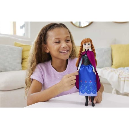 Mattel Disney Karlar Ülkesi Anna Bebek Disney Karlar Ülkesi Anna bebek ve aksesuarlar, filmden esinlenen oyuncak HLW49