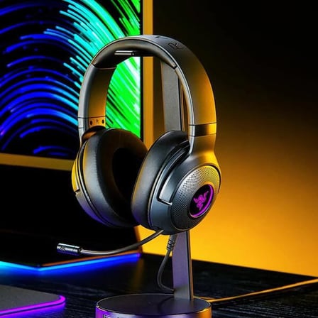 Razer Kraken V3 X USB - Kablolu USB Oyun Kulaklığı (285 g'da ultra hafif, TriForce 40 mm sürücüler, HyperClear Kardioid Mikrofon, 7.1 surround ses, RGB) Siyah